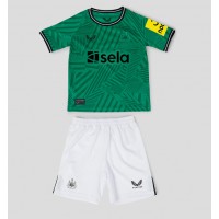 Camiseta Newcastle United Visitante Equipación para niños 2023-24 manga corta (+ pantalones cortos)